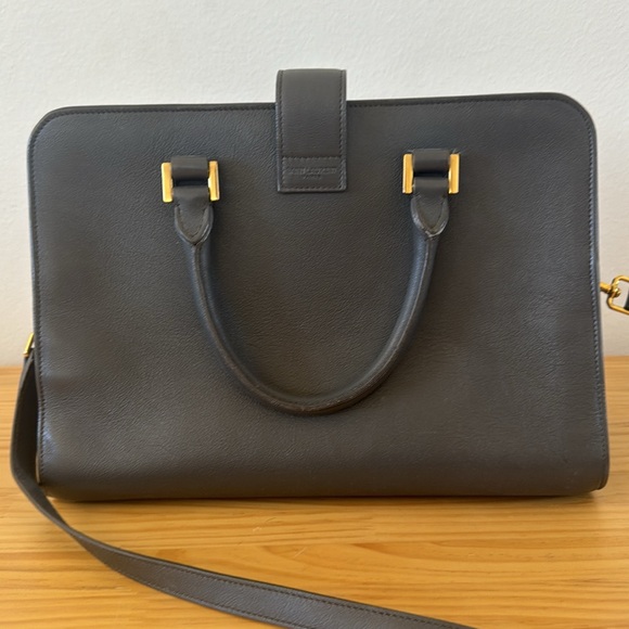 Saint Laurent
Monogram Cabas leather handbag - Picture 4 of 7